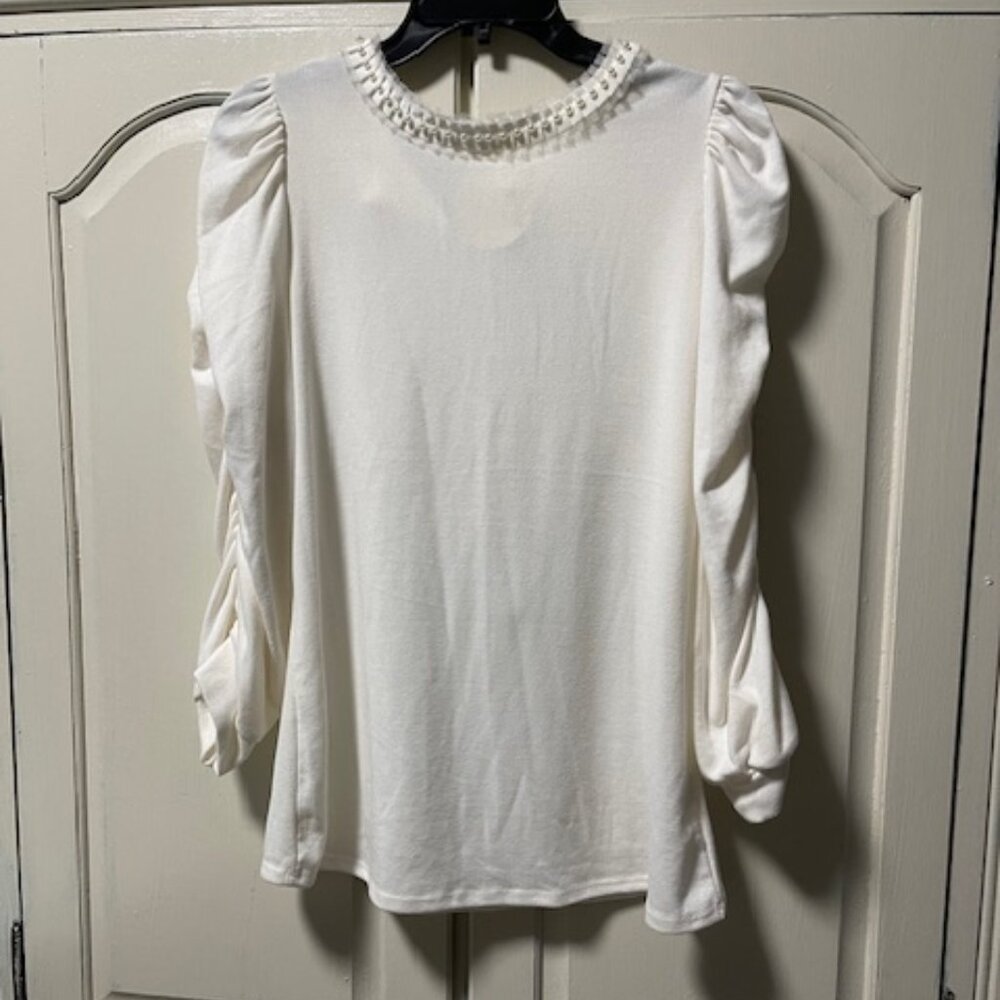 Chenault  Puff Sleeve Top Size L NWT